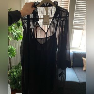 NWOT black h&m dress shear with lining